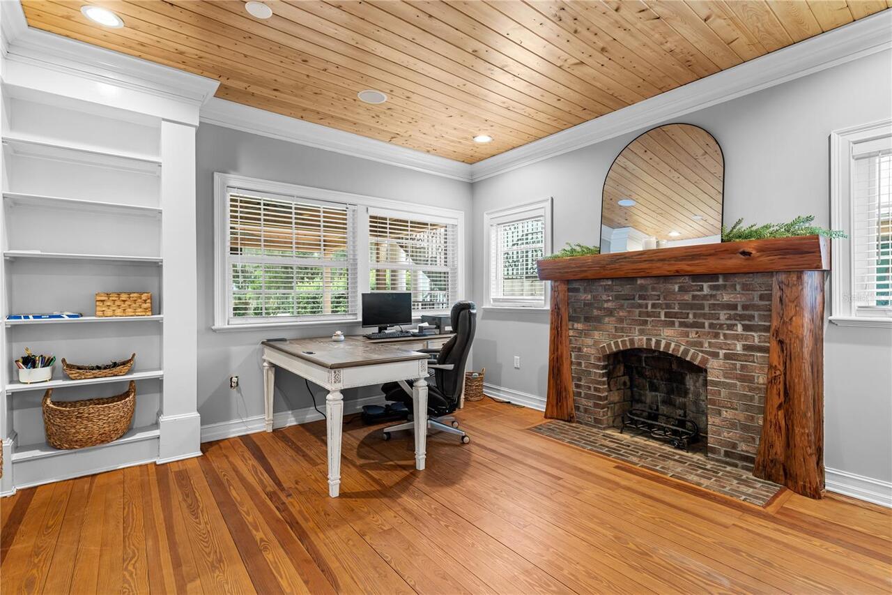 Listing Photo 18