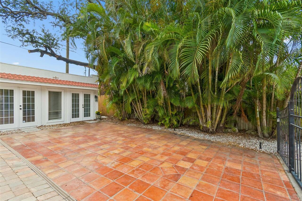 Listing Photo 25