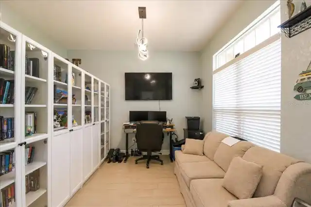 Listing Photo 23