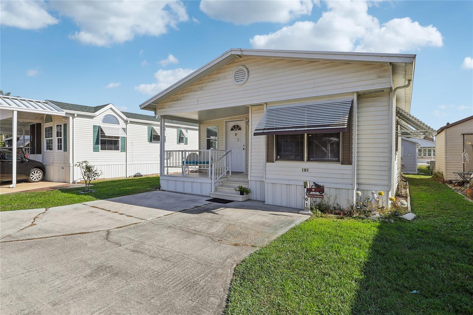 Listing Photo 2