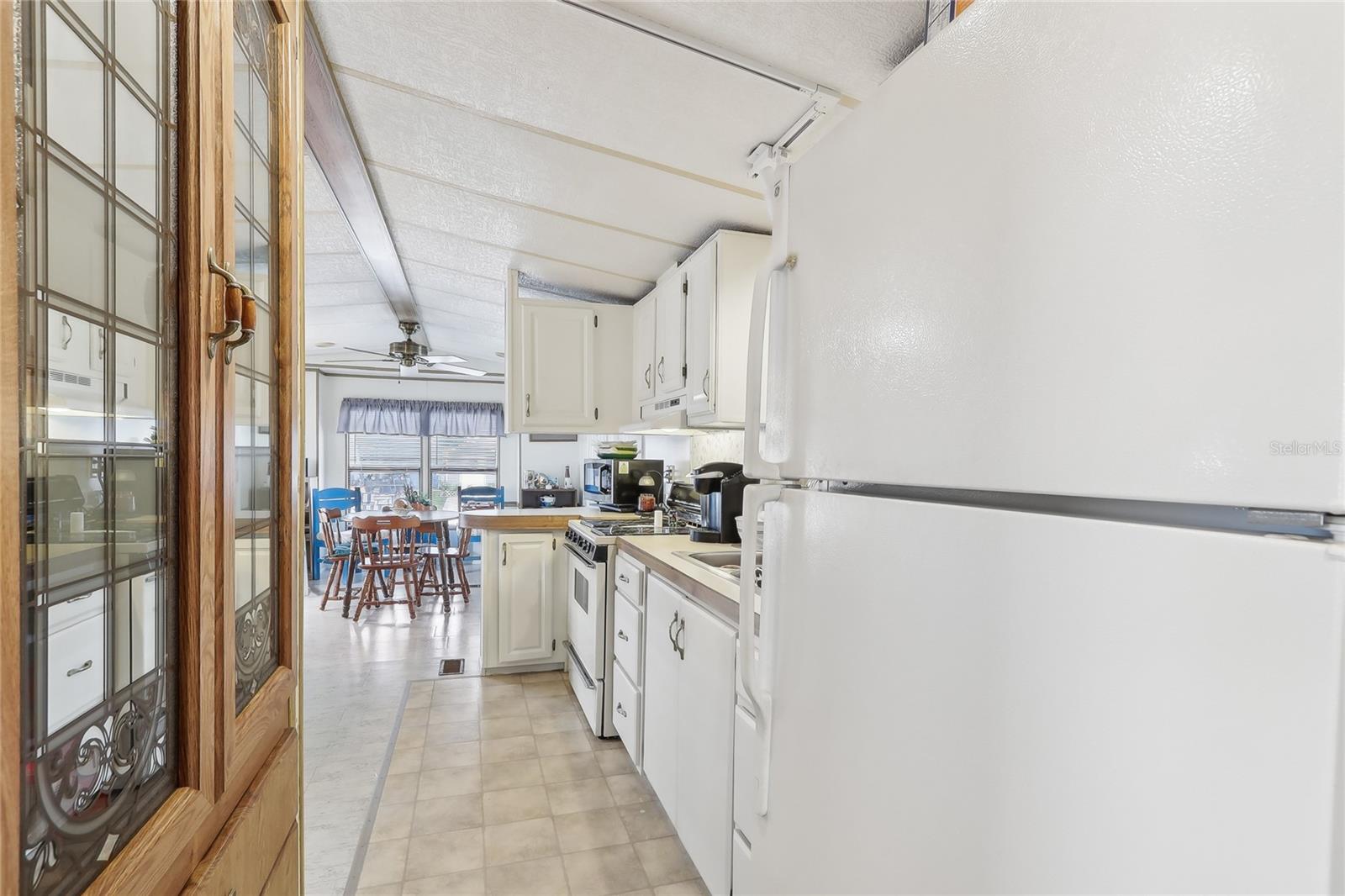 Listing Photo 11