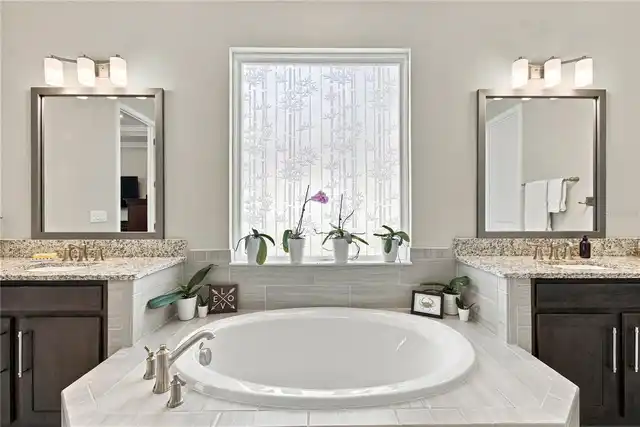 Listing Photo 25