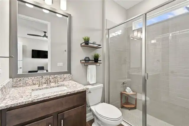 Listing Photo 32