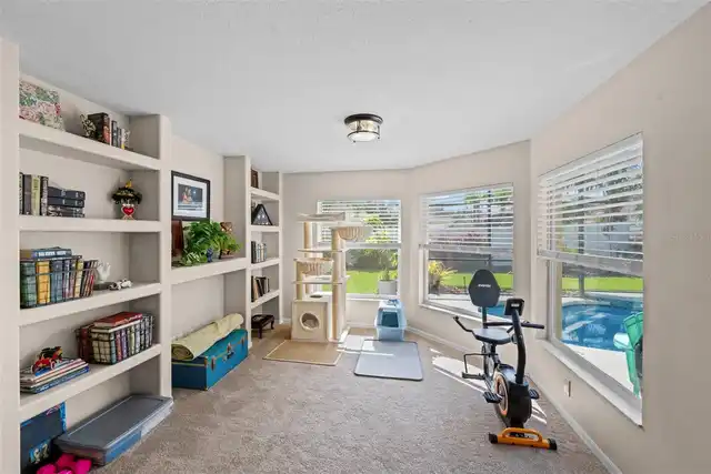 Listing Photo 10