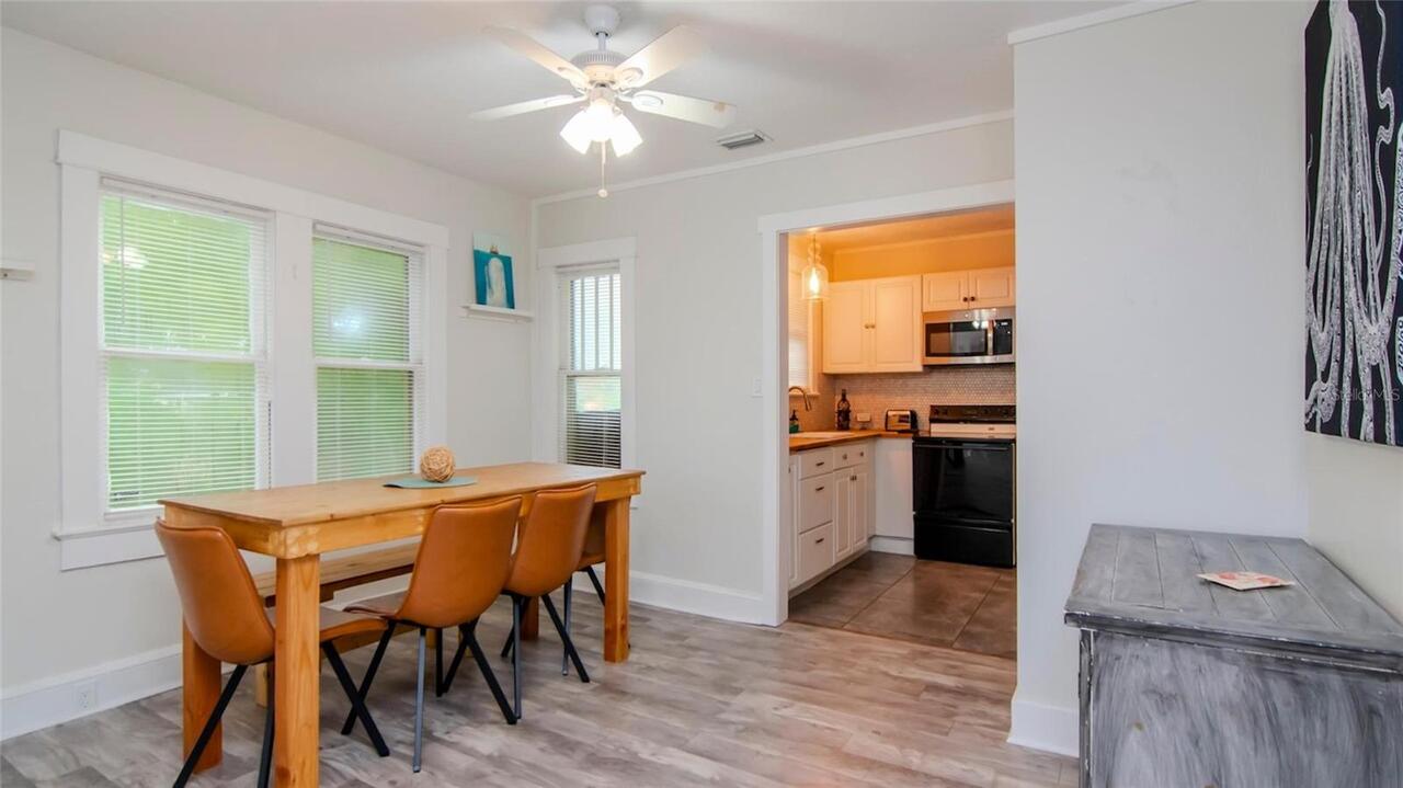 Listing Photo 8