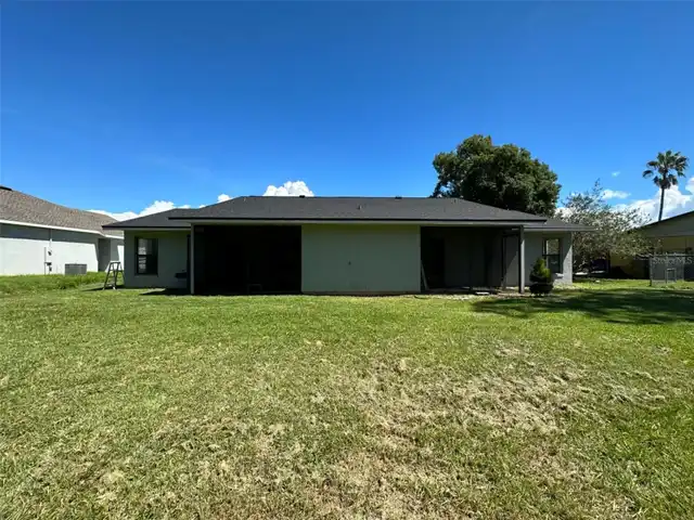 Listing Photo 16