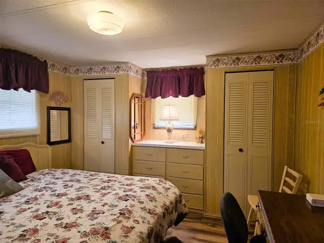 Listing Photo 17