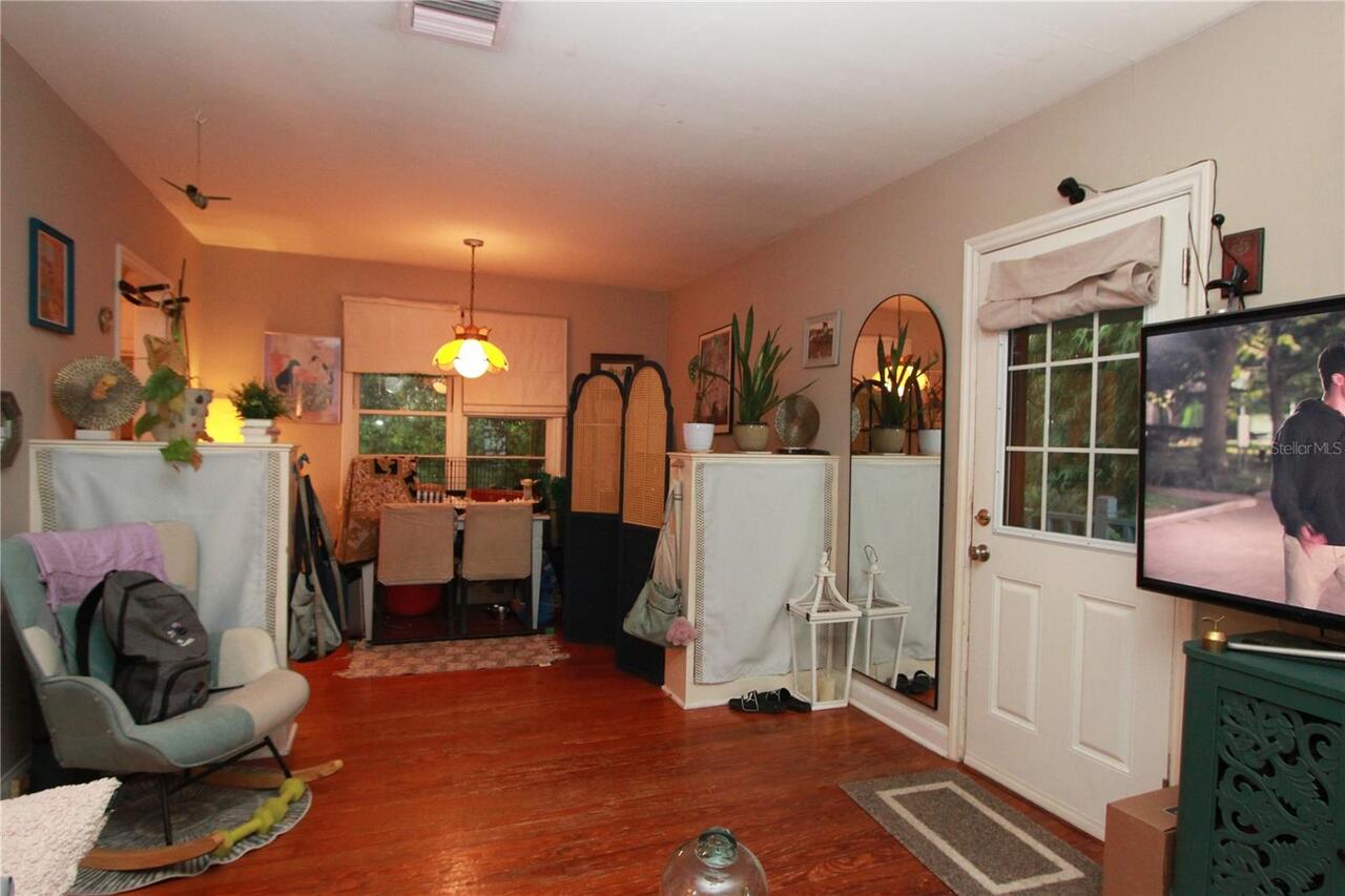 Listing Photo 6