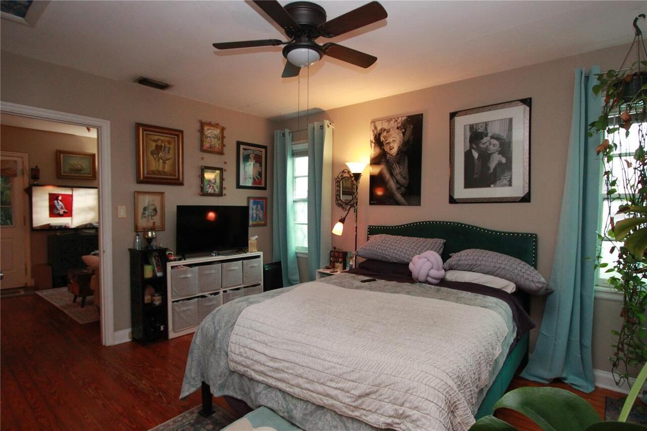 Listing Photo 15