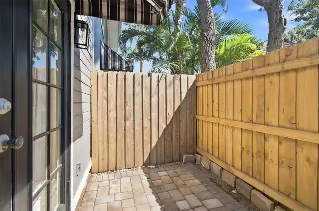 Listing Photo 16