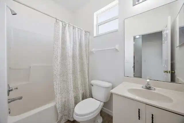 Listing Photo 25