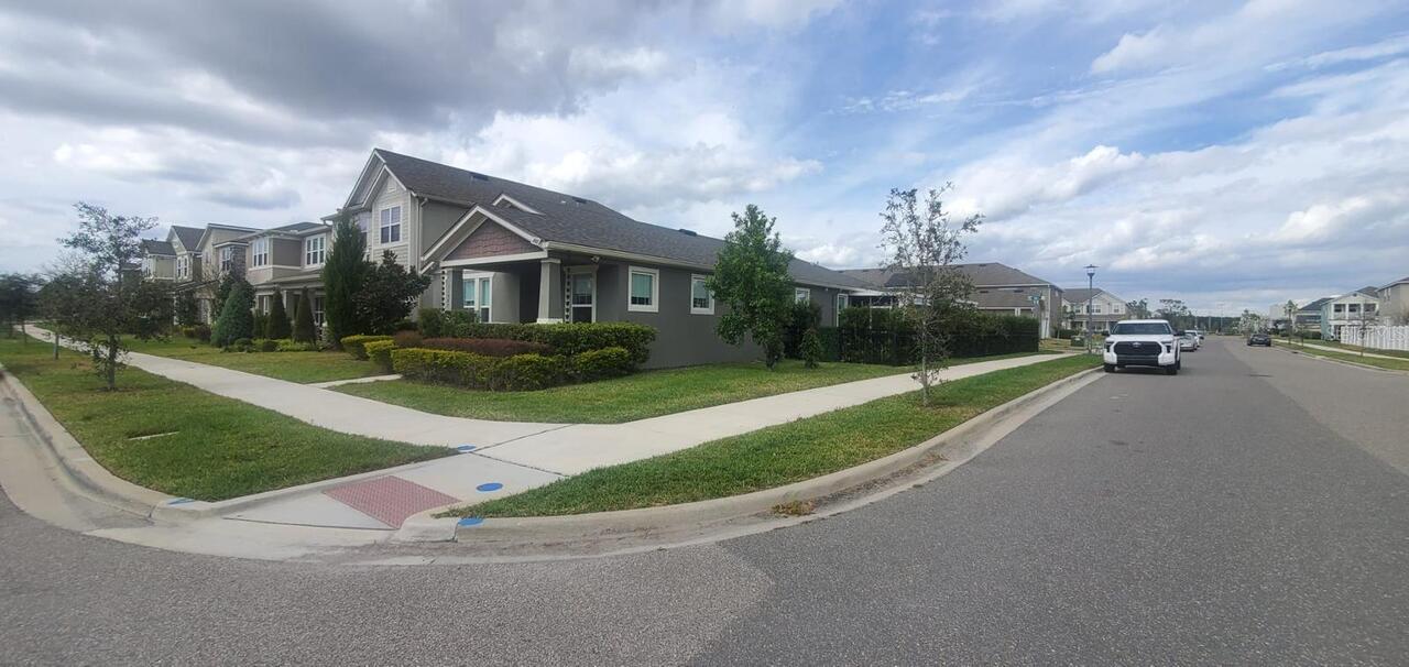 3BR, Residential Lease, 2BA, $3,400
Read More