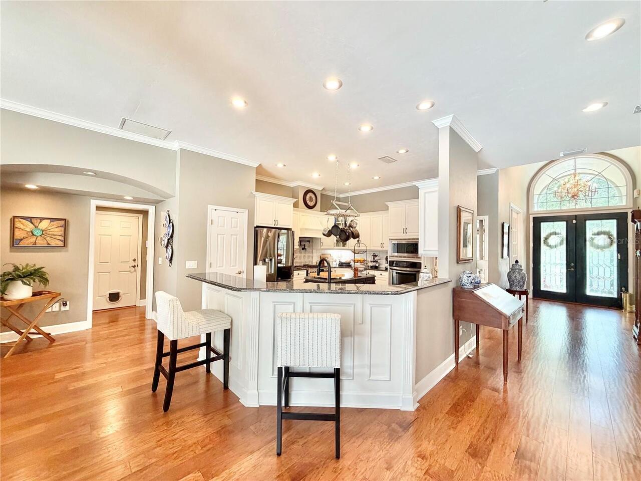 Listing Photo 17