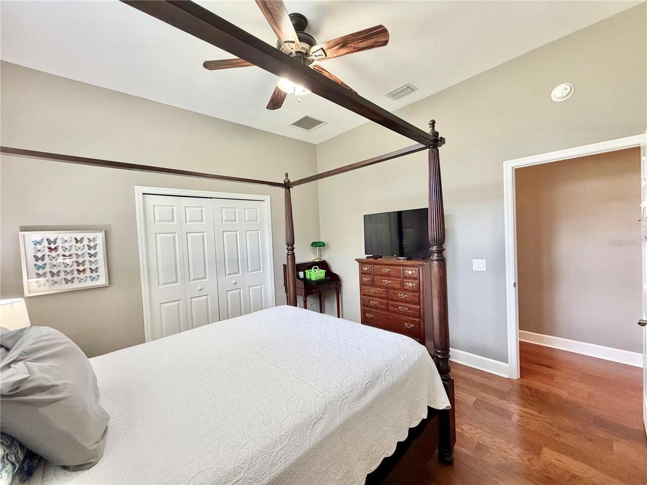 Listing Photo 32