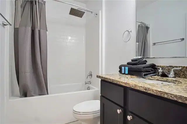 Listing Photo 17
