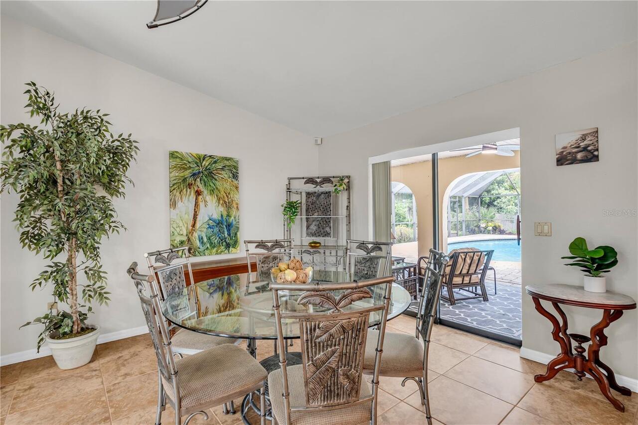 Listing Photo 10
