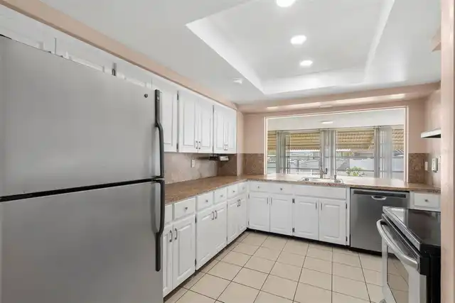 Listing Photo 15