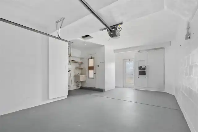Listing Photo 28