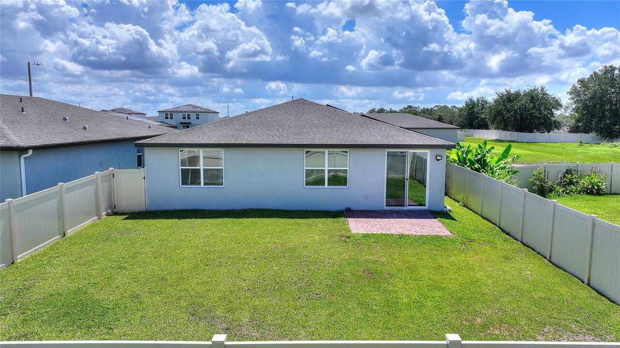 Listing Photo 32