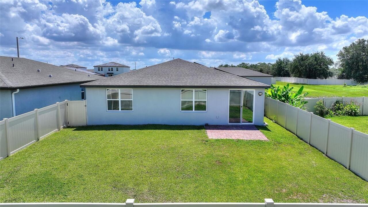 Listing Photo 32