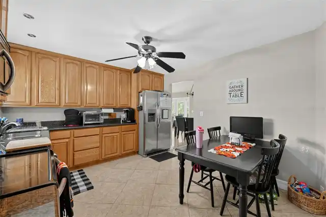 Listing Photo 8