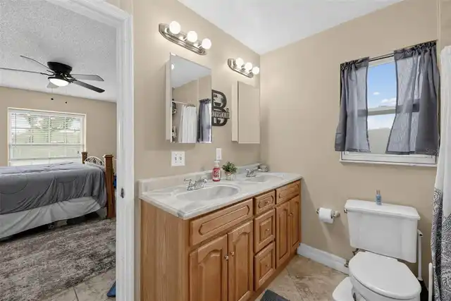 Listing Photo 29