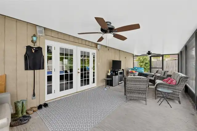 Listing Photo 32