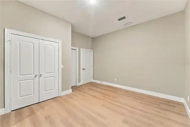 Listing Photo 36