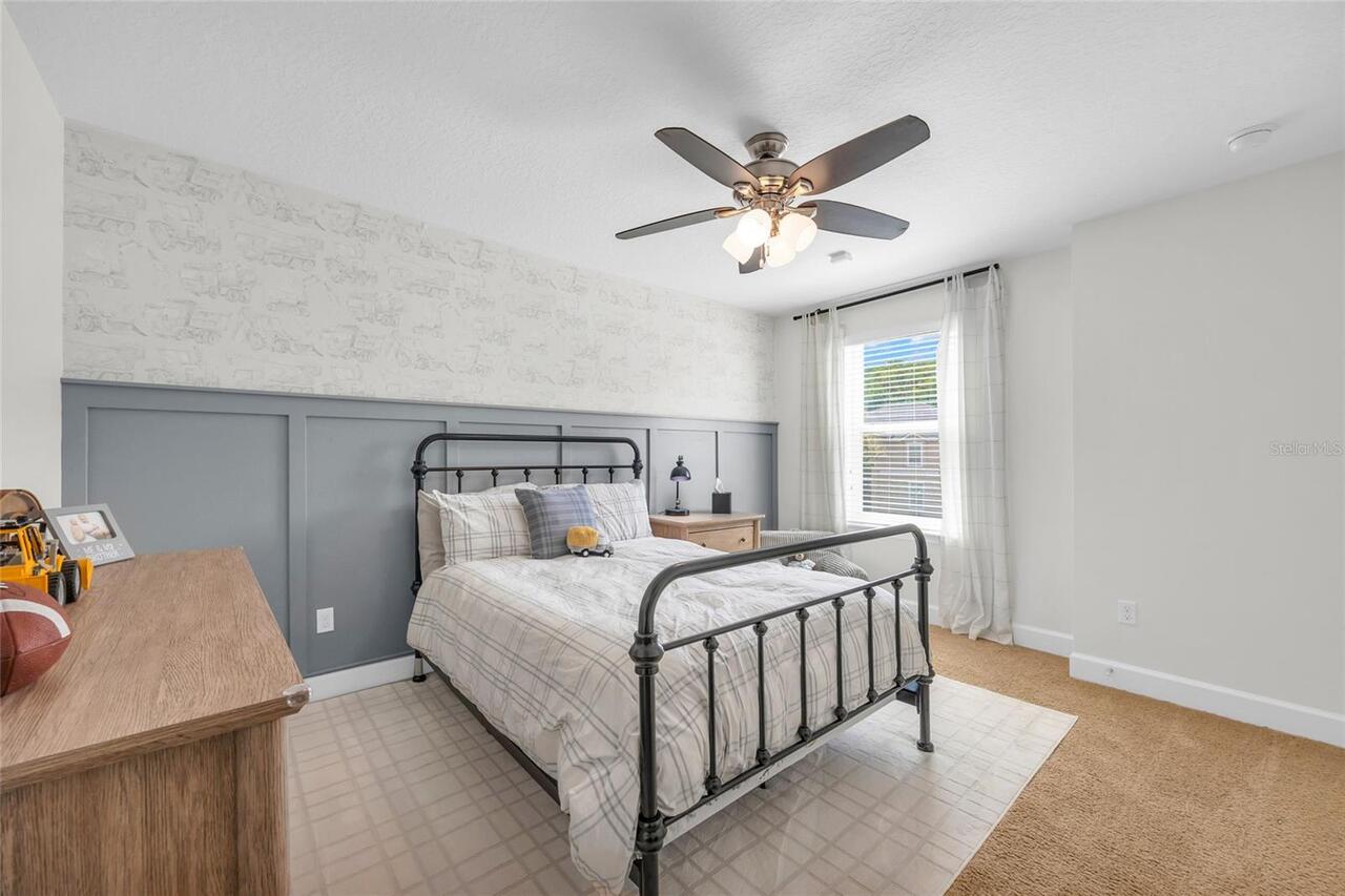 Listing Photo 17