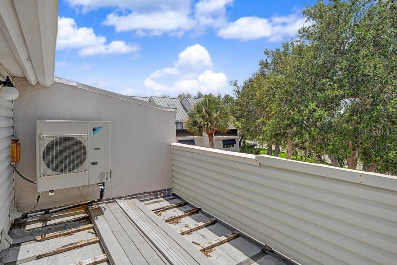 Listing Photo 43