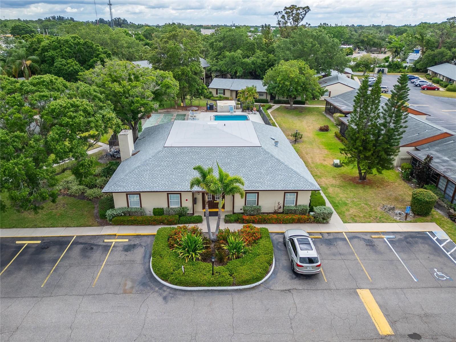 Listing Photo 17