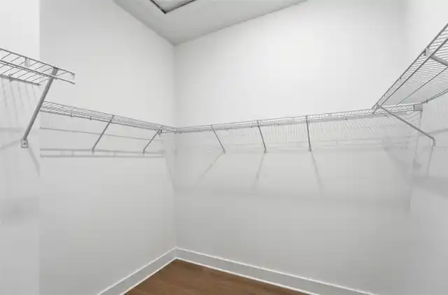 Listing Photo 24