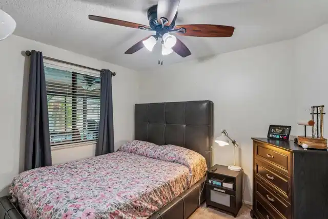 Listing Photo 14