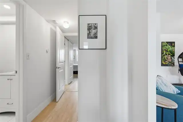 Listing Photo 9