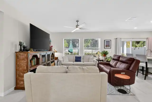 Listing Photo 7