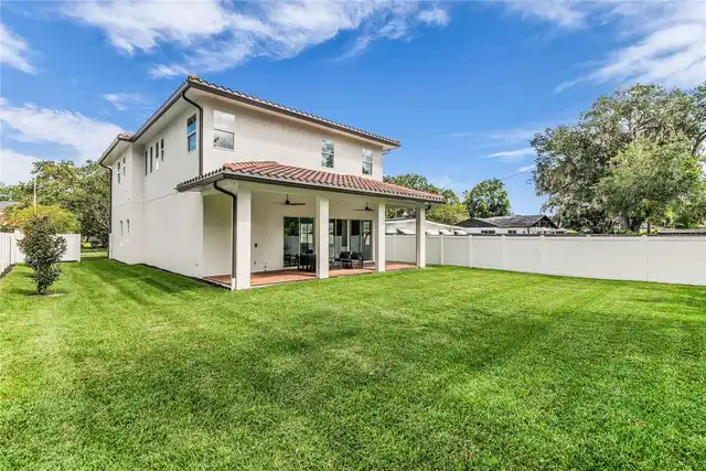 Listing Photo 25