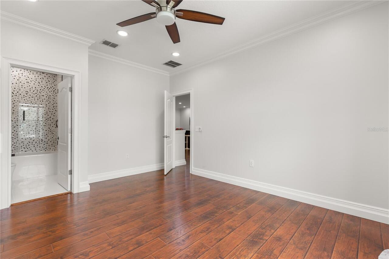 Listing Photo 42