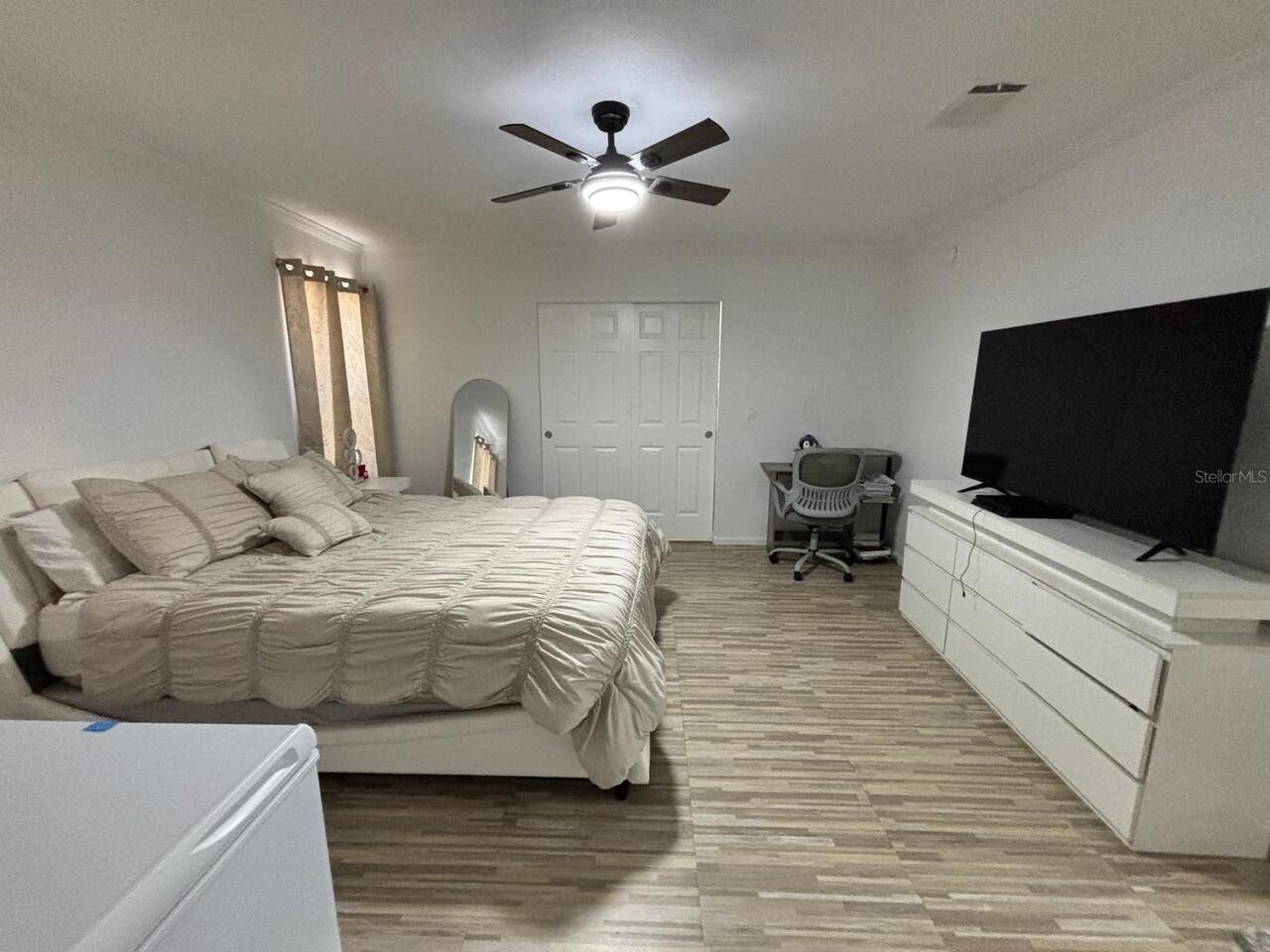 Listing Photo 16