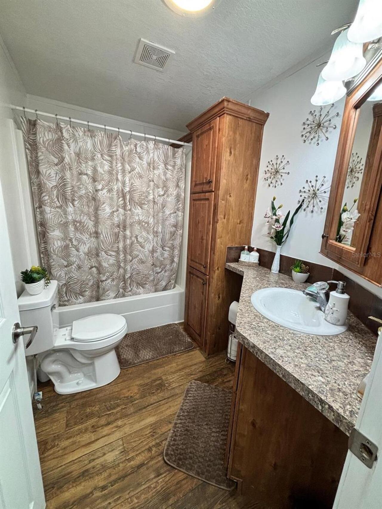 Listing Photo 21