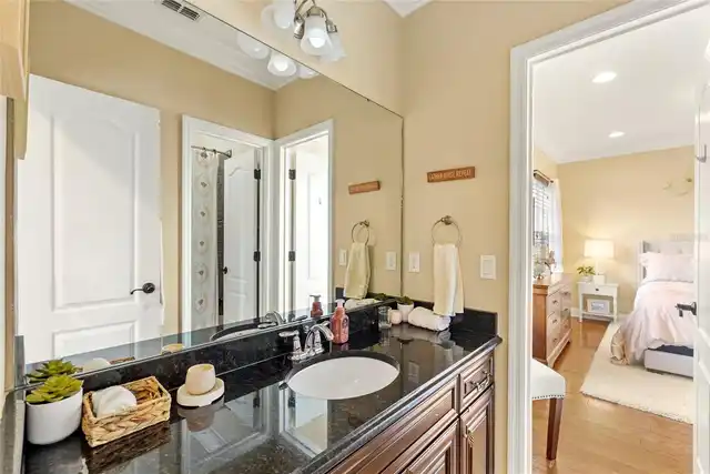 Listing Photo 22