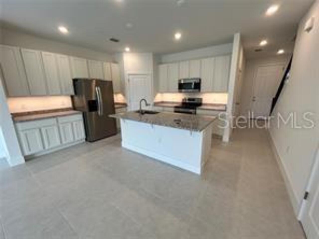 Listing Photo 6