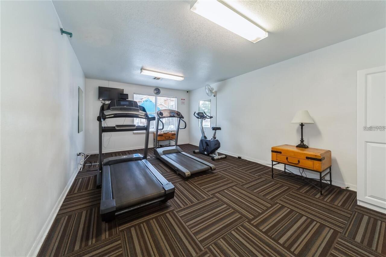 Listing Photo 8
