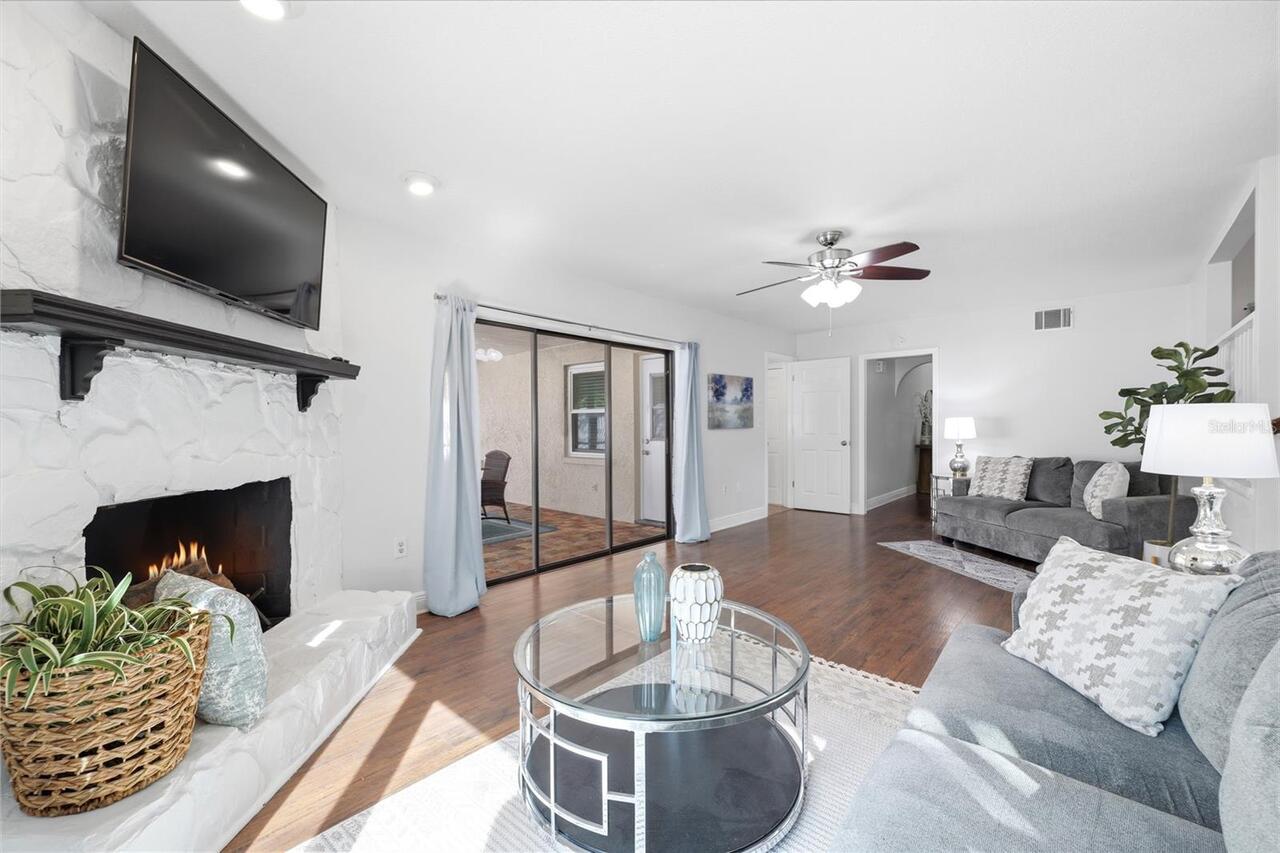 Listing Photo 11