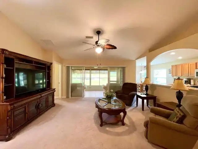 Listing Photo 22