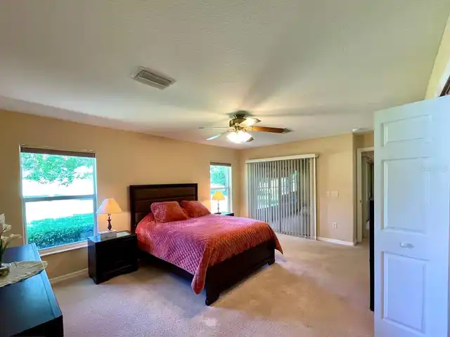Listing Photo 37