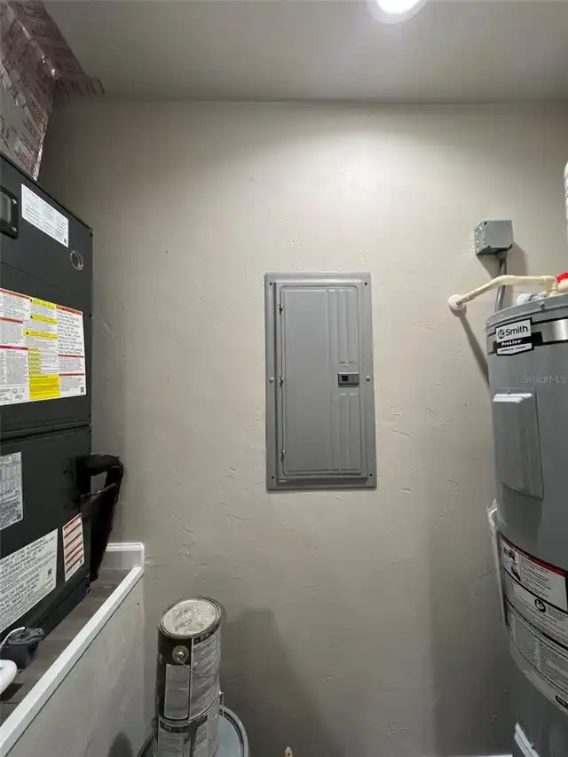 Listing Photo 17