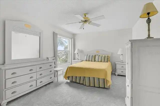 Listing Photo 14