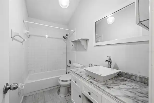 Listing Photo 18