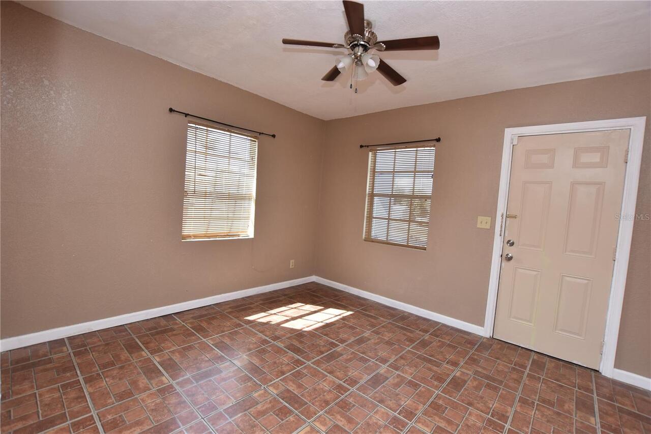 Listing Photo 7