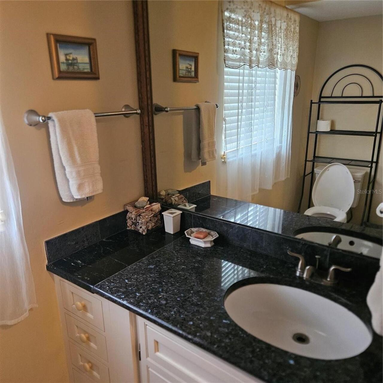 Listing Photo 25